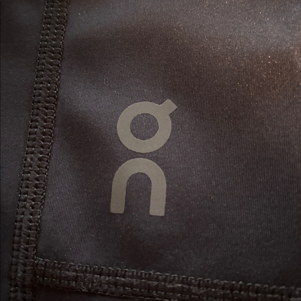 On Running Active Work Out Performance Shorts XL … - image 3